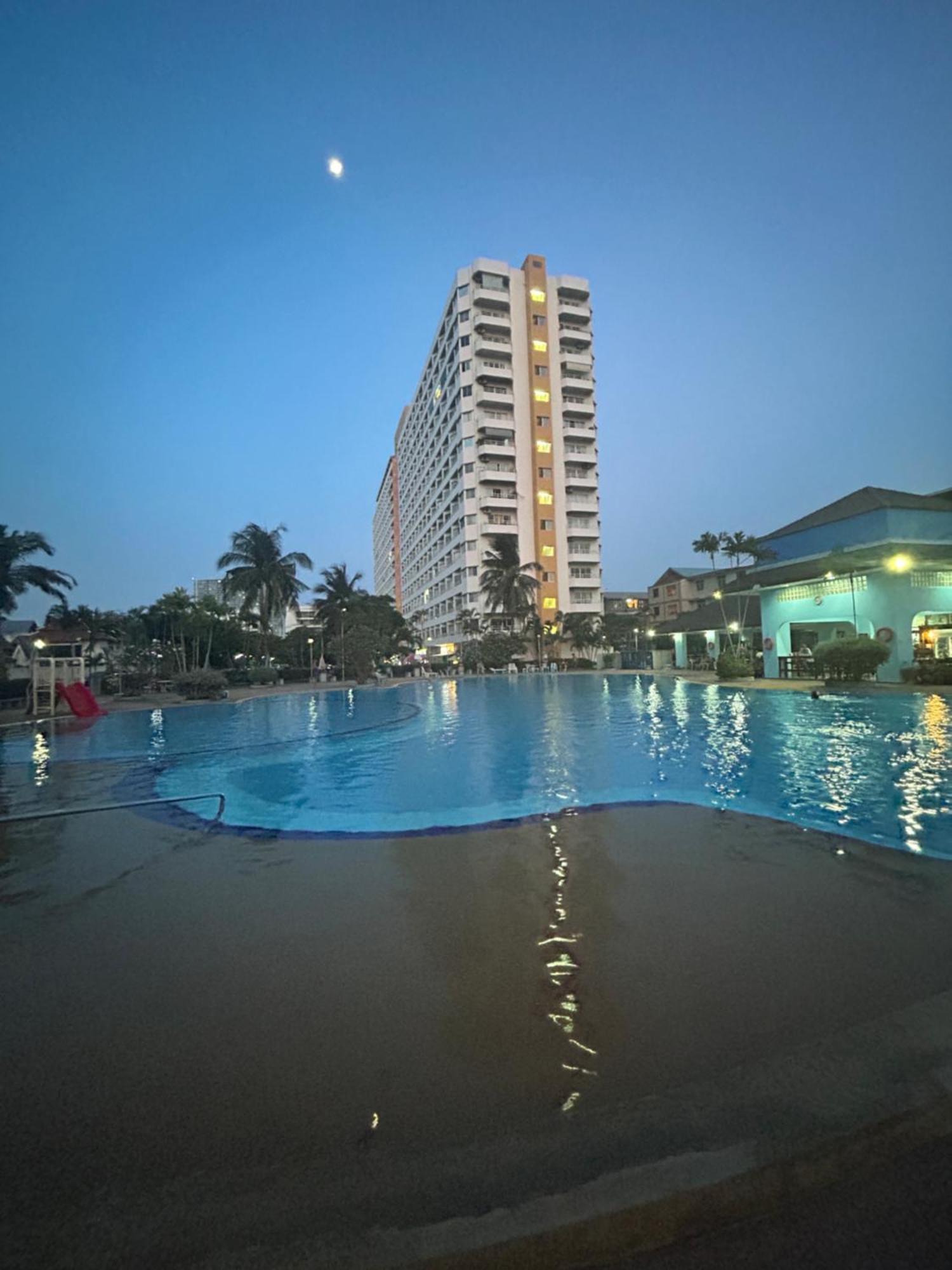 Mina 美景公寓酒店 Pattaya Εξωτερικό φωτογραφία